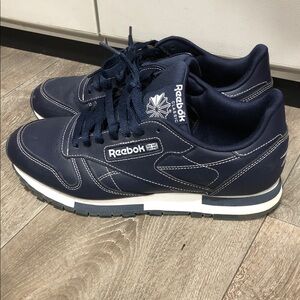 Reebok Men's Dark Blue Sneakers